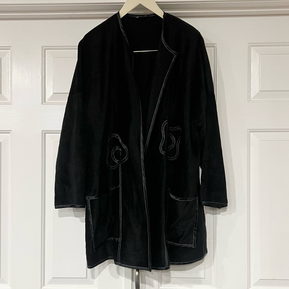 Annikki Karvinen | Art to Wear Pattern Coat Jacket